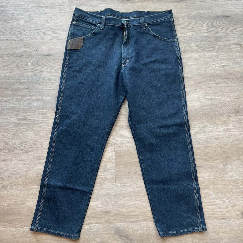 NEW Wrangler Riggs Workwear 5 Pocket Relaxed Fit Jeans - 40x30 NWT Room2Move